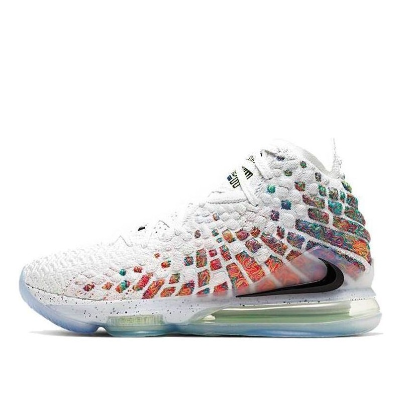 Nike LeBron 17 - Édition Spéciale King's Crown