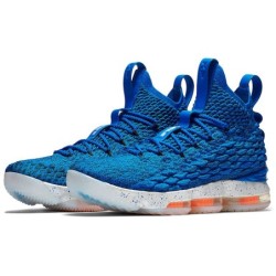 Nike LeBron 15 - Chaussure de Basketball Signature Performance Maximale